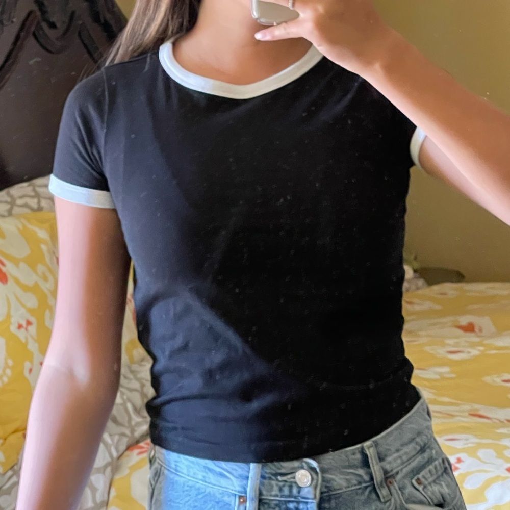 H&M Cropped Ringer T-Shirt